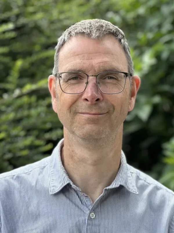 Ian Chambers